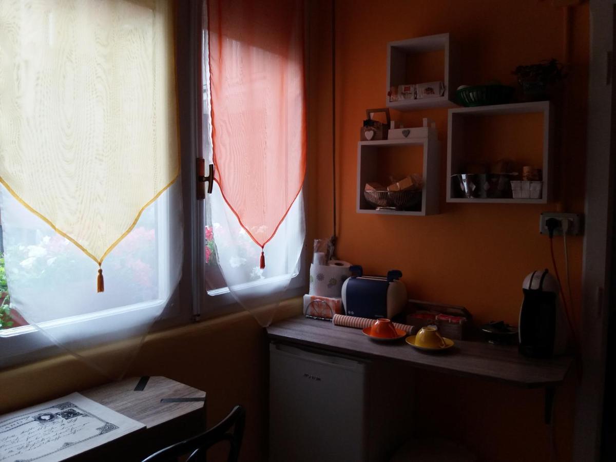 Bed And Breakfast Porta Romana Omegna Exterior photo