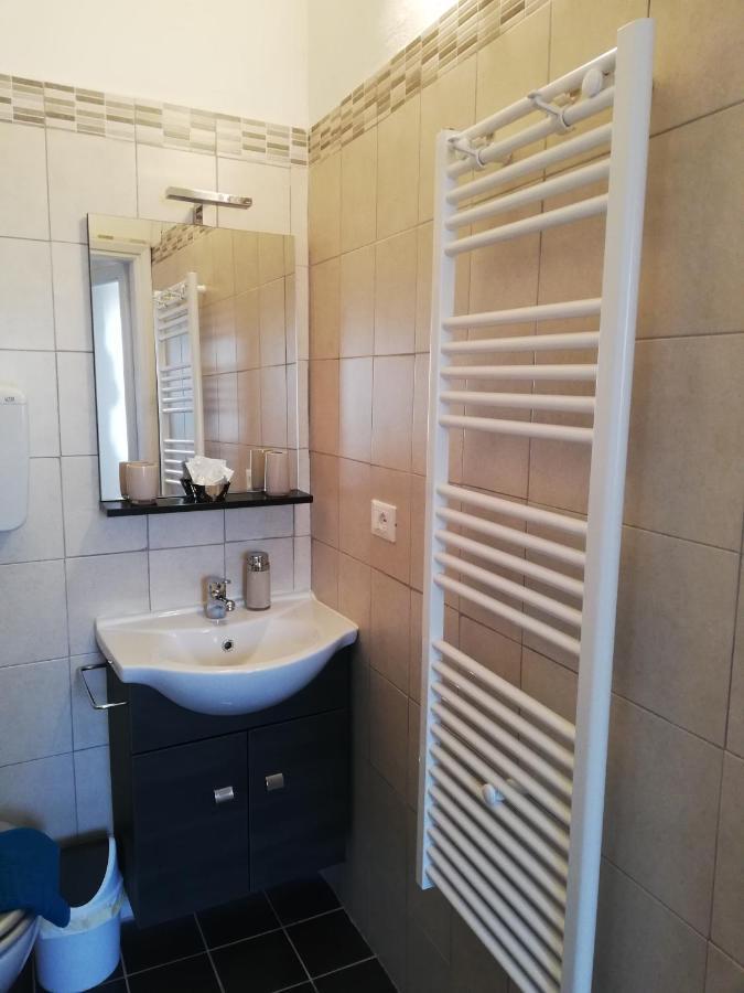 Bed And Breakfast Porta Romana Omegna Exterior photo
